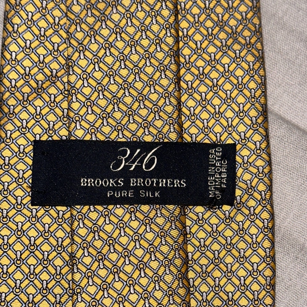 COPY - 346 Brooks Brothers Navy and Red Silk Tie